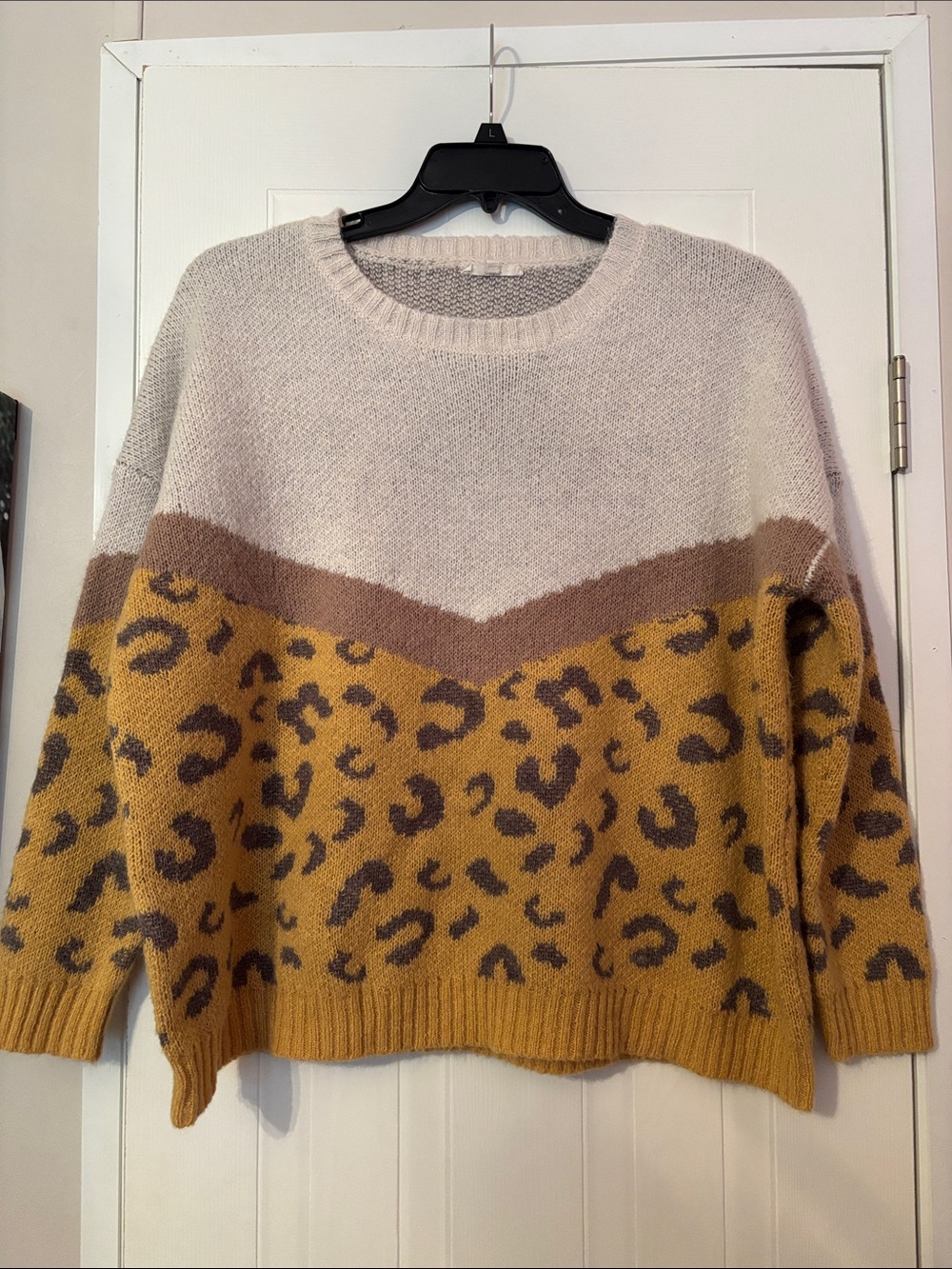easel Colorblock Leopard Crewneck Sweater - Cream, Brown, Mustard